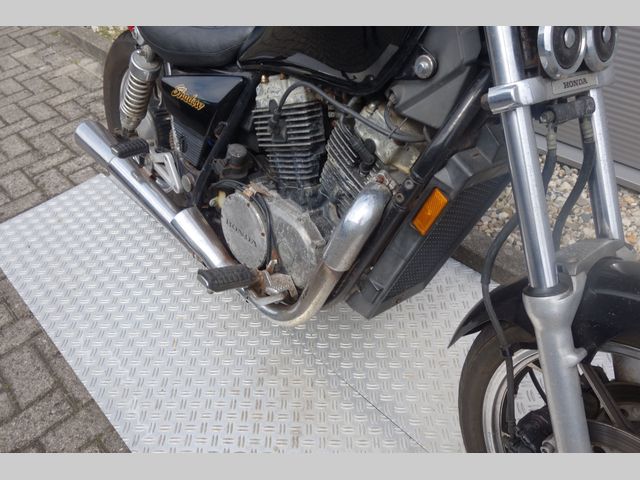 honda - vt-700-c-shadow