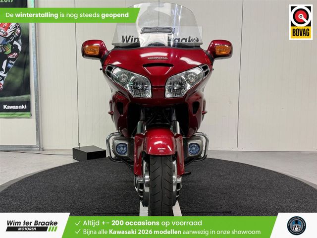 honda - gl-1800-goldwing-abs