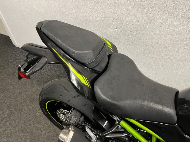 kawasaki - z900