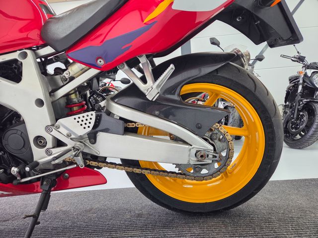 honda - cbr-900-rr-fireblade