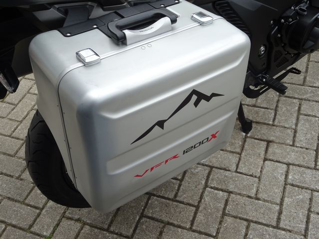 honda - vfr-1200-x-crosstourer