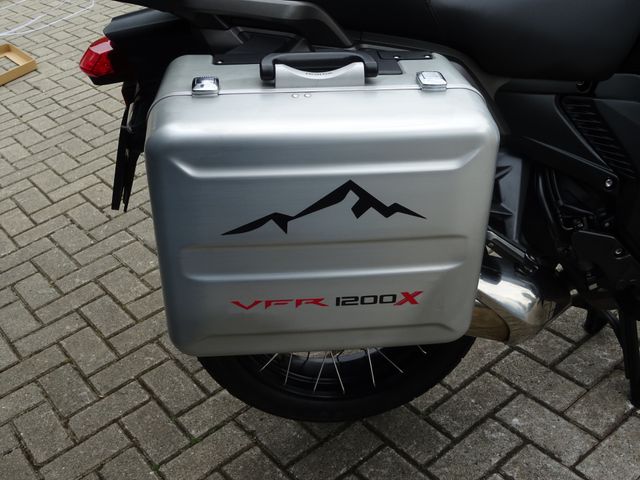 honda - vfr-1200-x-crosstourer