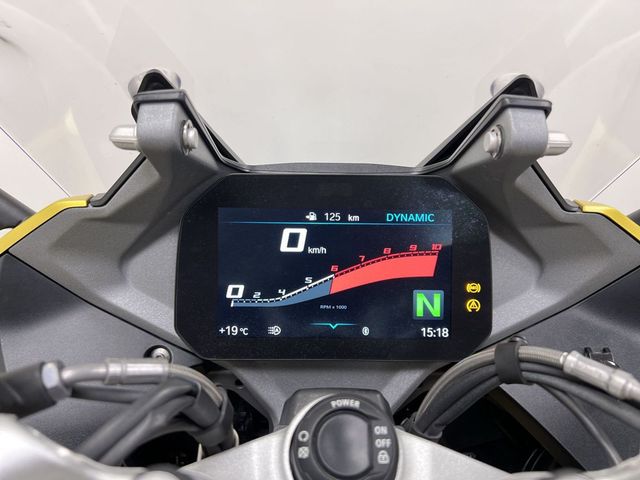bmw - r-1250-rs