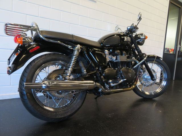 triumph - bonneville-t-100-black