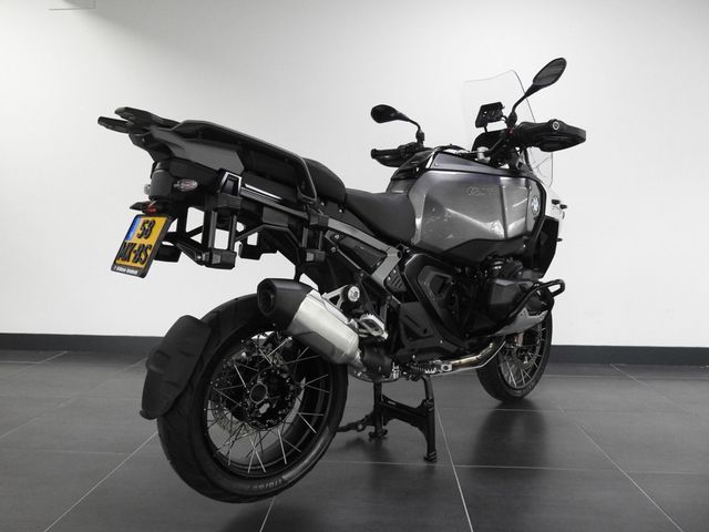 bmw - r-1300-gs-adventure
