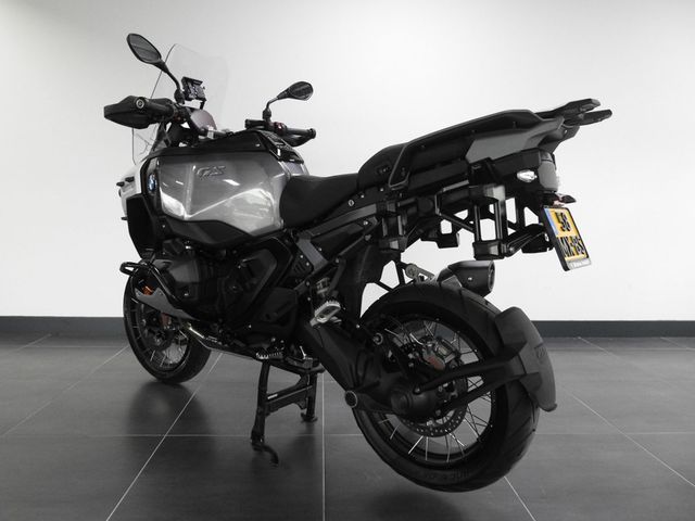 bmw - r-1300-gs-adventure