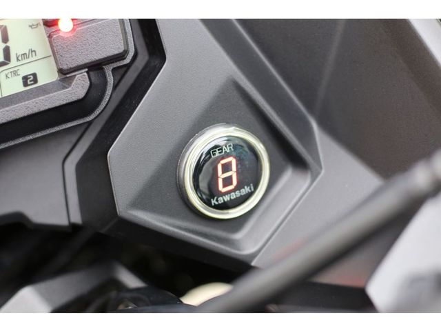 kawasaki - versys-1000