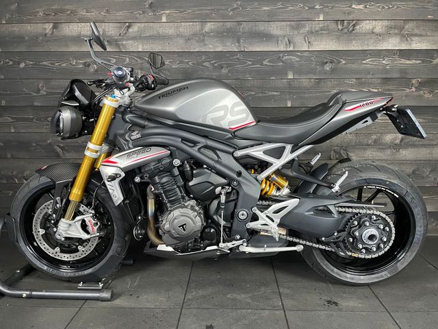 triumph - speed-triple-1200-rs