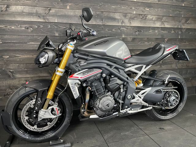 triumph - speed-triple-1200-rs