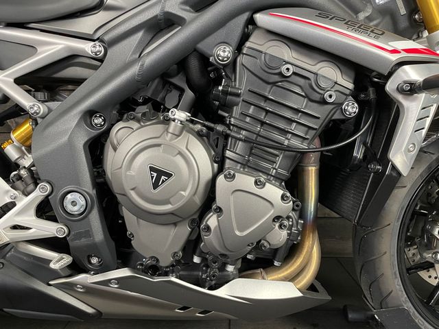 triumph - speed-triple-1200-rs