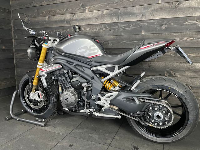triumph - speed-triple-1200-rs