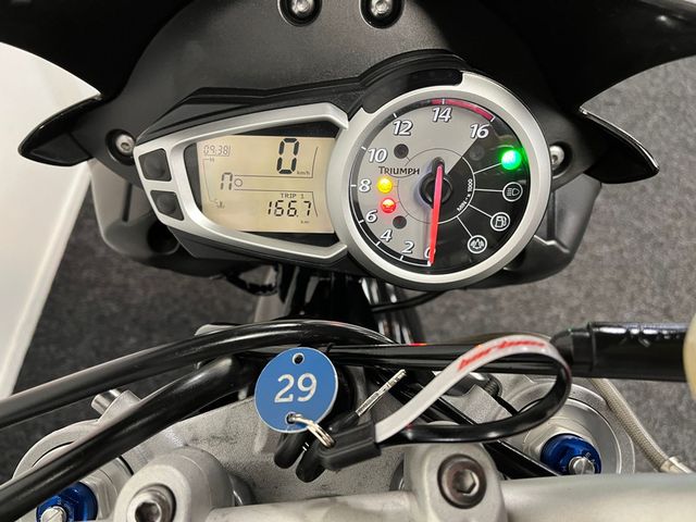 triumph - street-triple-r