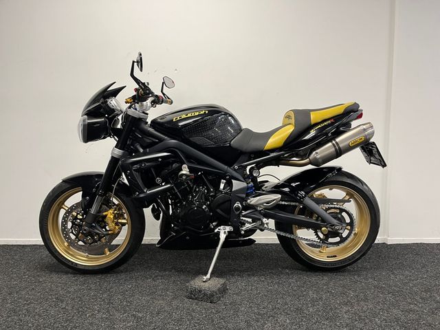 triumph - street-triple-r