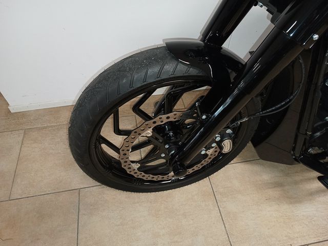 harley-davidson - heritage-softail-classic-114-flstc