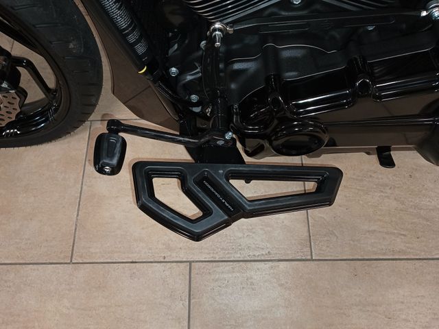 harley-davidson - heritage-softail-classic-114-flstc