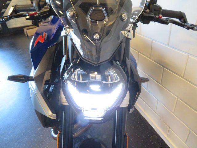 bmw - f-900-r