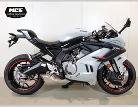 Cfmoto 675 SR-R 2025 nieuw