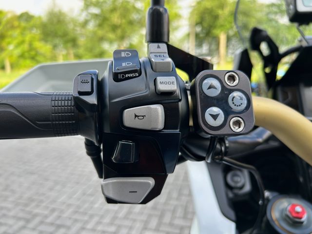 honda - crf-1000-l-africa-twin-dct-adventure-sports