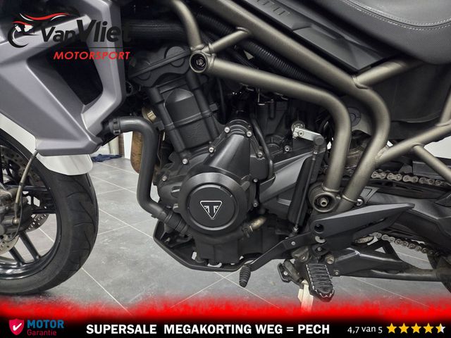 triumph - tiger-800-xrx