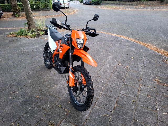 ktm - 390-enduro-r
