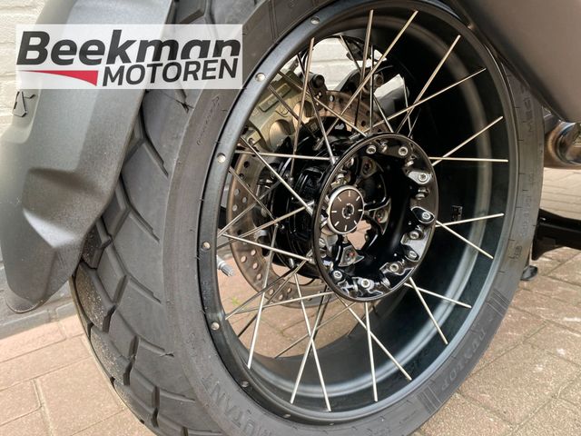 bmw - r-1300-gs-adventure-trophy