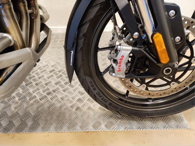 triumph - tiger-1200-gt