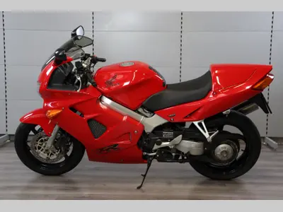 HONDA VFR 800 – foto 3
