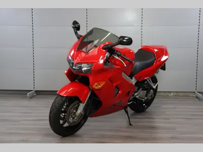 HONDA VFR 800 – foto 4