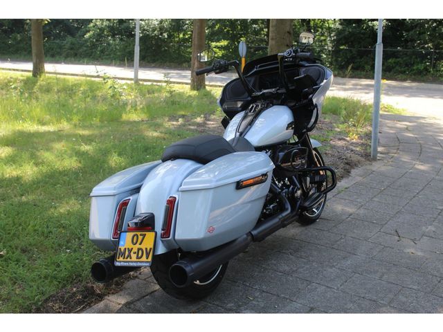harley-davidson - road-glide