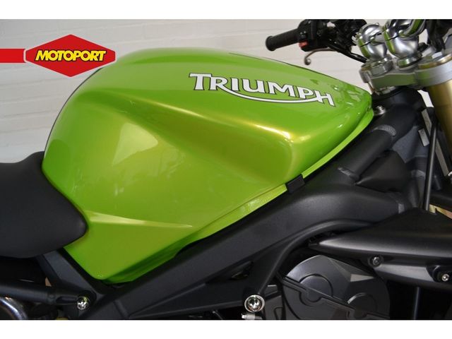 triumph - street-triple
