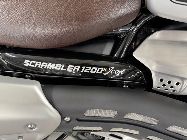 triumph - scrambler-1200-xe-icon-edition