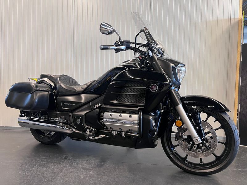 Honda GL 1800 F6C Valkyrie Goldwing 2014 occasion