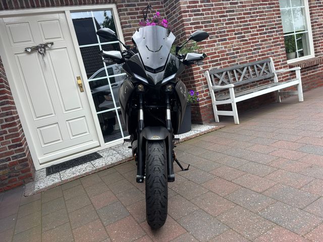 yamaha - tracer-7