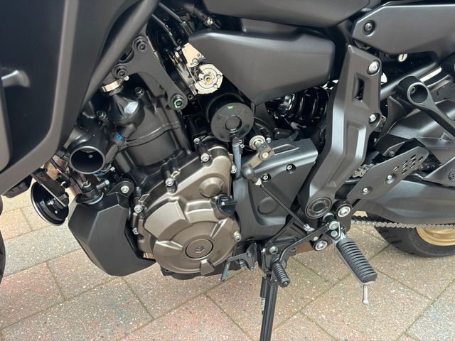 yamaha - tracer-7