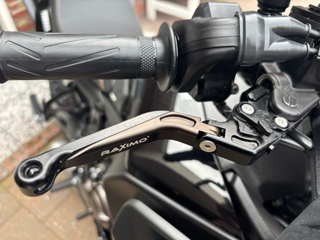 yamaha - tracer-7