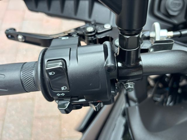 yamaha - tracer-7