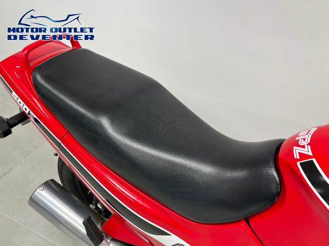 kawasaki - gpz-500-s