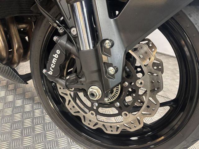 suzuki - gsx-s-1000-abs