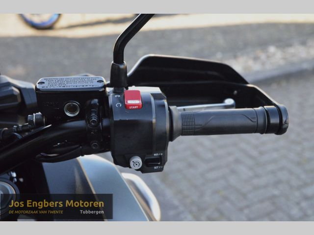 honda - crf-1100-l-africa-twin-adventure-sports