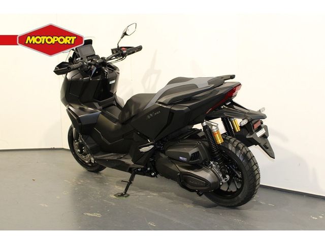 honda - adv-350