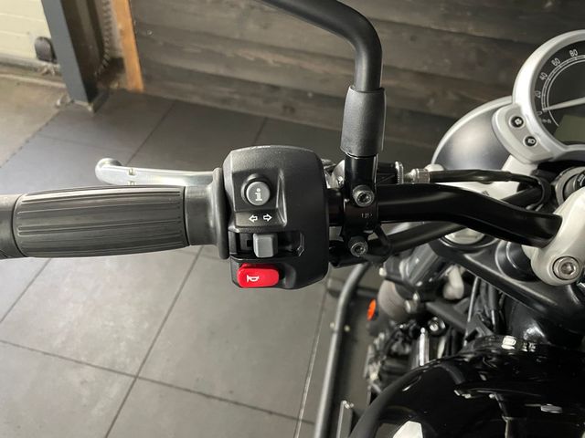 triumph - street-twin