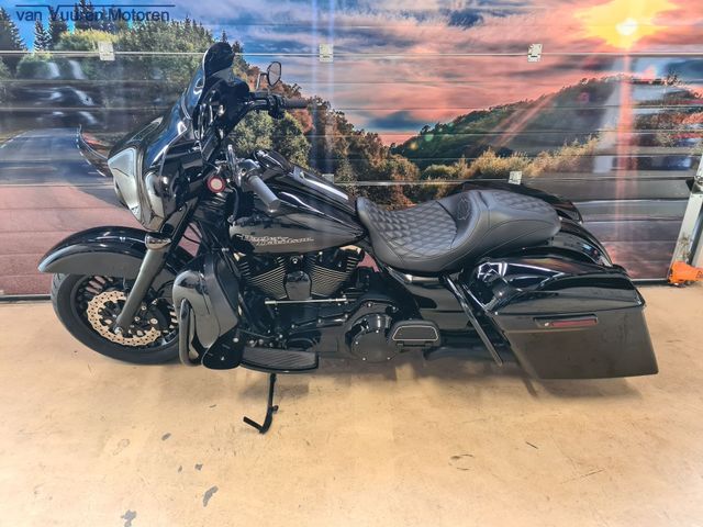 harley-davidson - electra-glide-ultra-classic-flhtcu