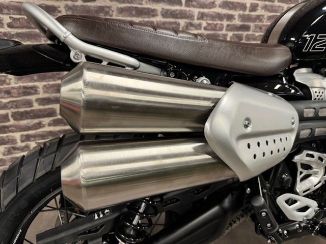 triumph - scrambler-1200-x