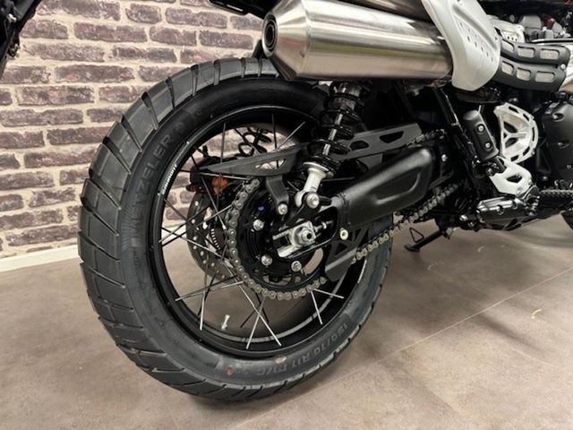 triumph - scrambler-1200-x