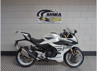 Cfmoto 450 SR 2026 nieuw