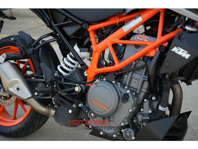 ktm - 390-duke-abs
