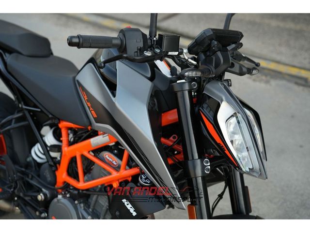 ktm - 390-duke-abs