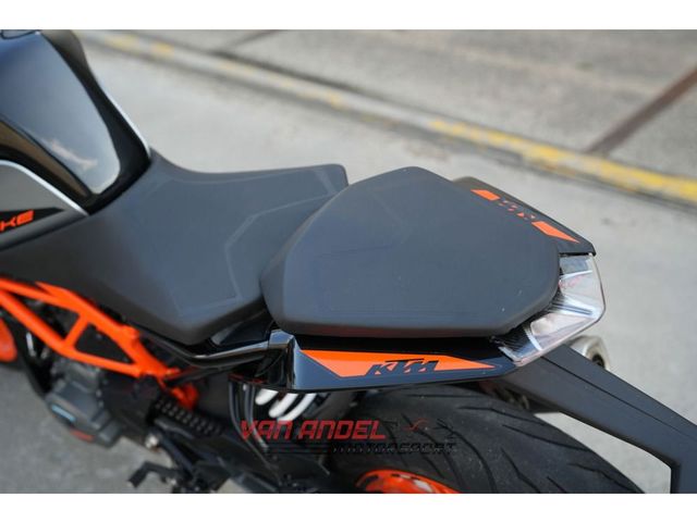 ktm - 390-duke-abs