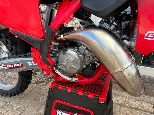 gas-gas - mc-125