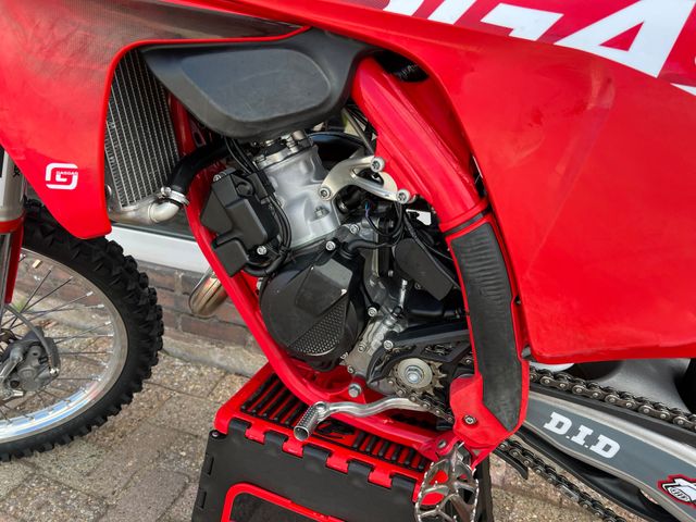 gas-gas - mc-125